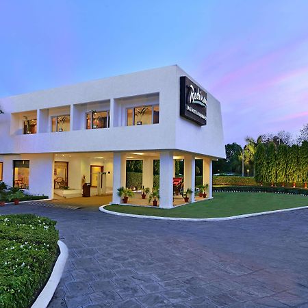 Radisson Jass Hotel, Khajurāho المطعم الصورة