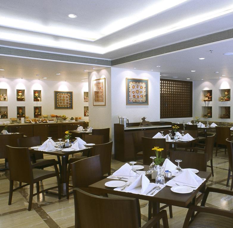 Radisson Jass Hotel, Khajurāho المظهر الخارجي الصورة
