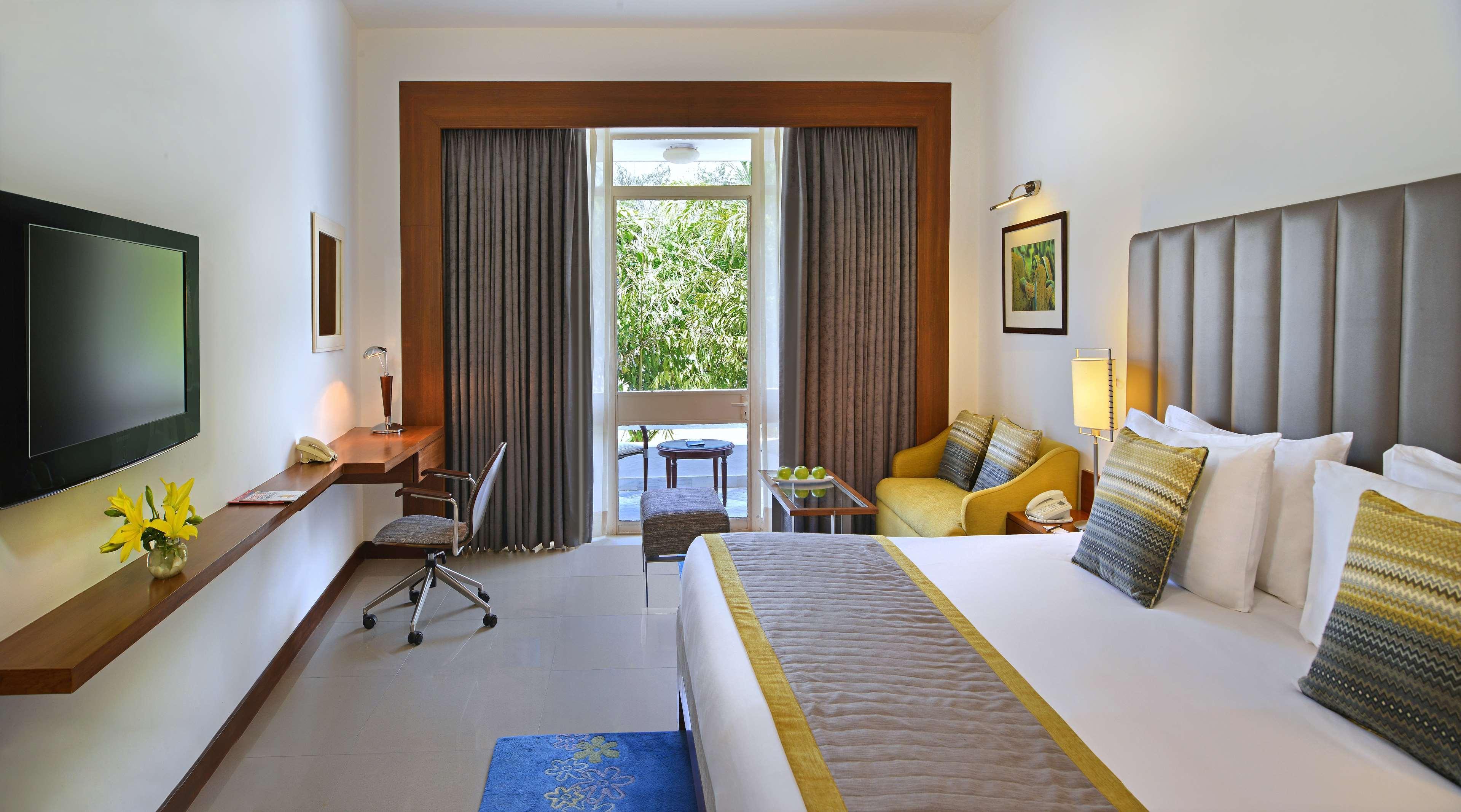Radisson Jass Hotel, Khajurāho المظهر الخارجي الصورة