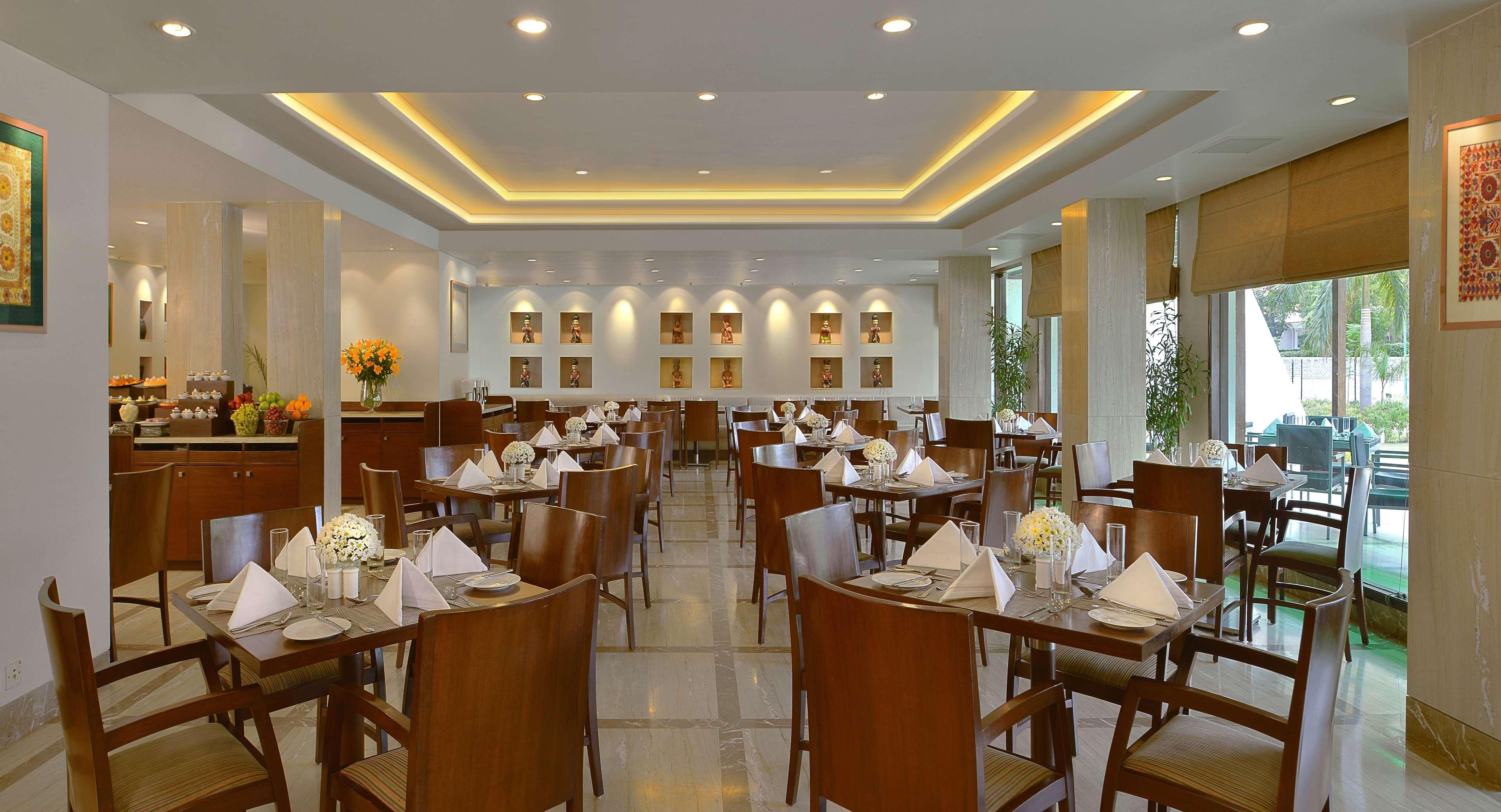 Radisson Jass Hotel, Khajurāho المظهر الخارجي الصورة